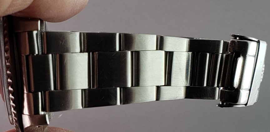 bracelet.sm.jpg